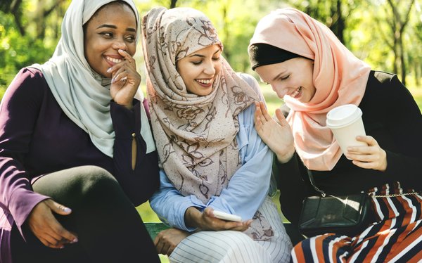 Préparez-vous pour le ramadan 2025 : vêtement pour femme musulmane